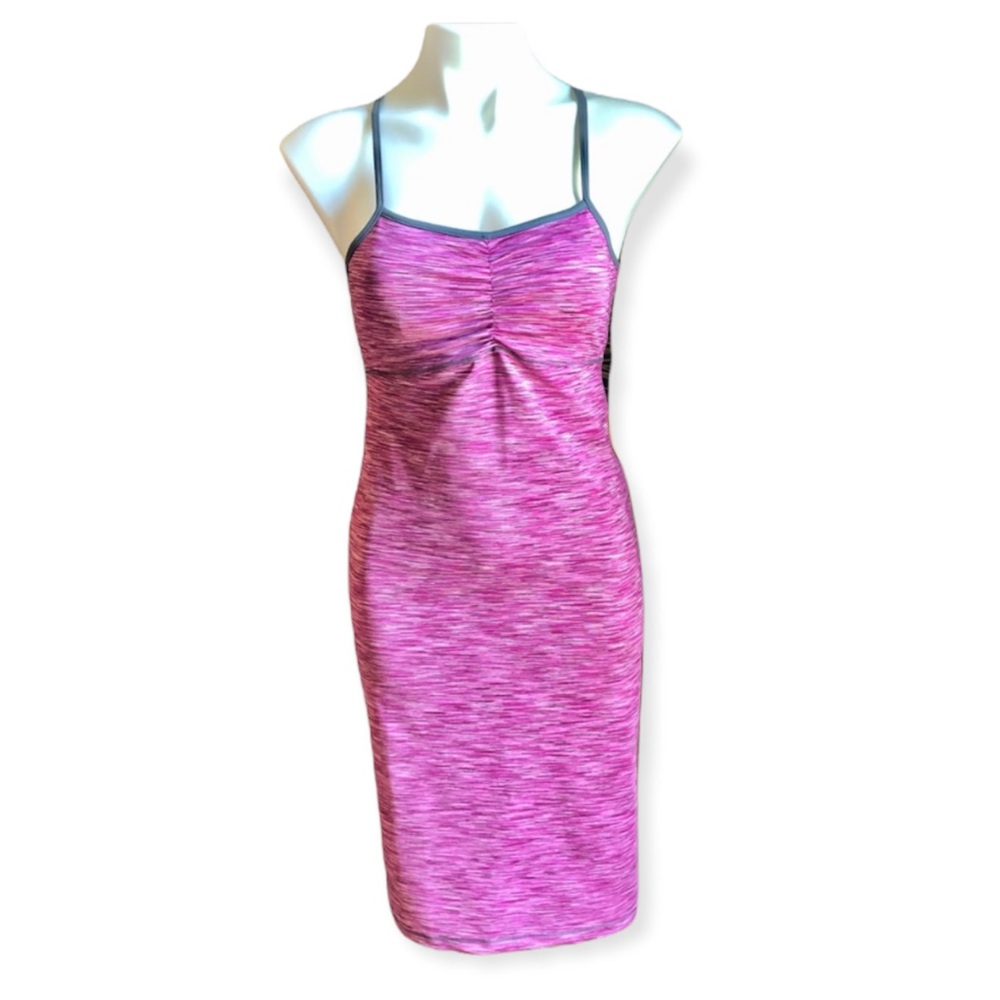 DAKINI NWT Athletic Wear Cross Back Dress Heathered Pink Small